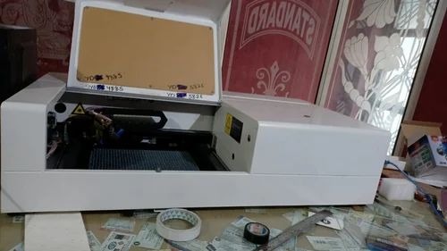 Laser Cutting Machine Model 1